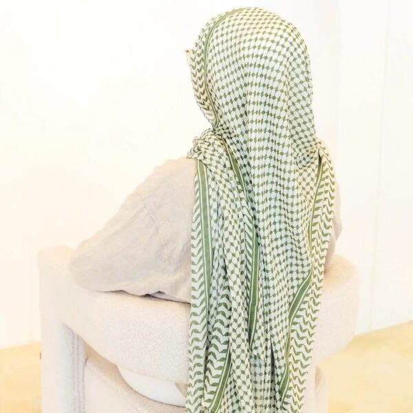 Chiffon Fabric Palestine Hijab-YW313 Green color-Size: 180×70 cm - Image 3